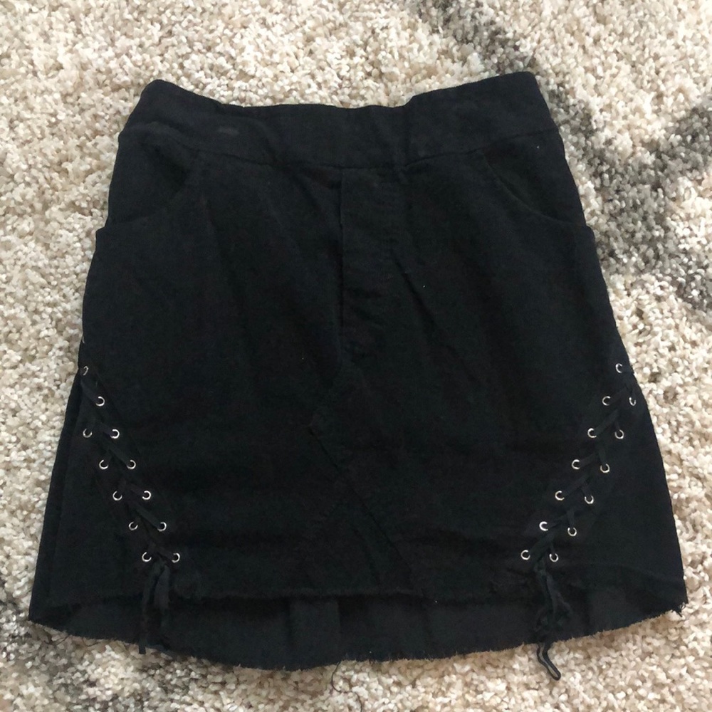 American eagle black corduroy skirt